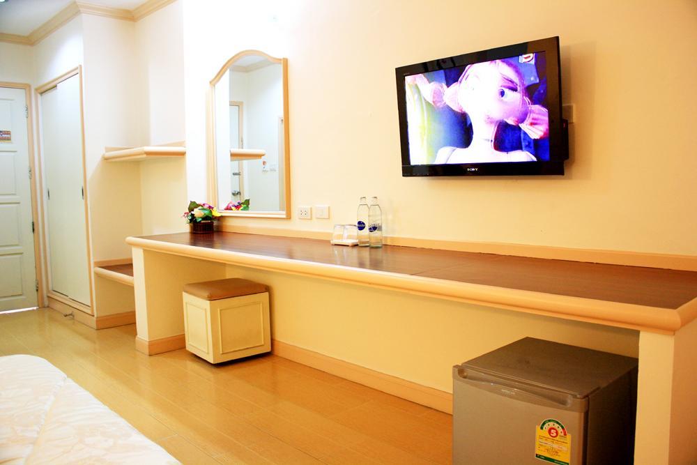 P.A. Ville Hotel Nakhon Sawan Exteriér fotografie