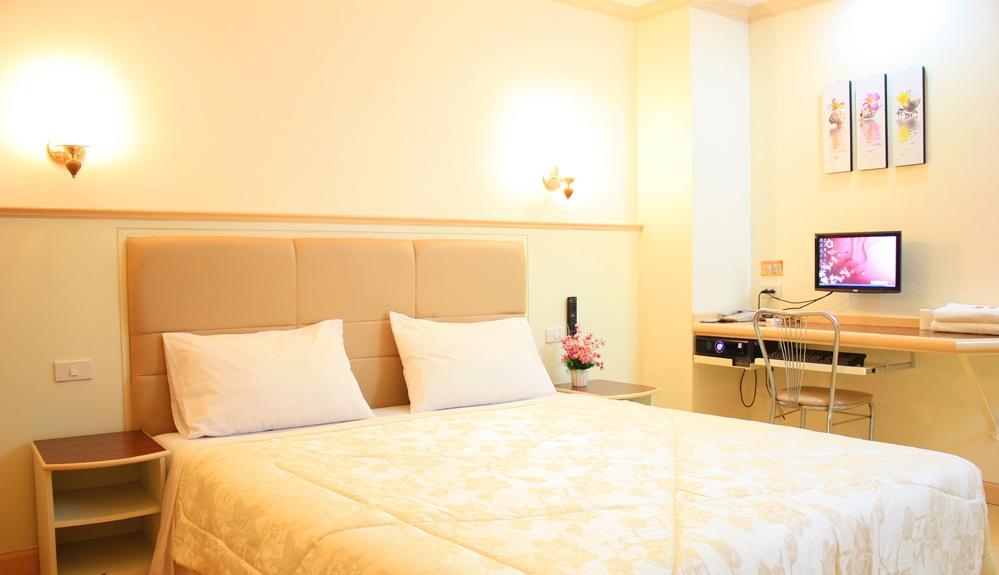 P.A. Ville Hotel Nakhon Sawan Exteriér fotografie
